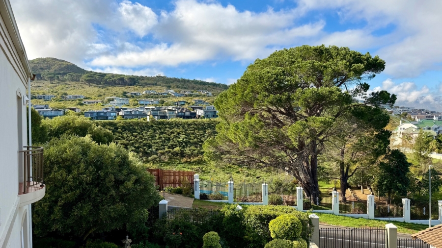 5 Bedroom Property for Sale in Dennegeur Western Cape